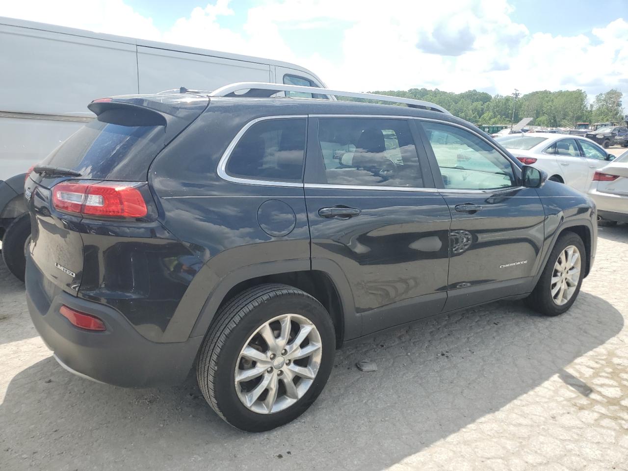 2015 Jeep Cherokee Limited vin: 1C4PJLDB1FW554176