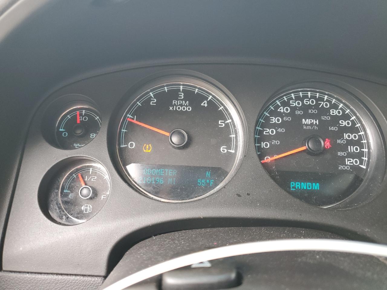 1GNUKBE01AR125125 2010 Chevrolet Tahoe K1500 Lt