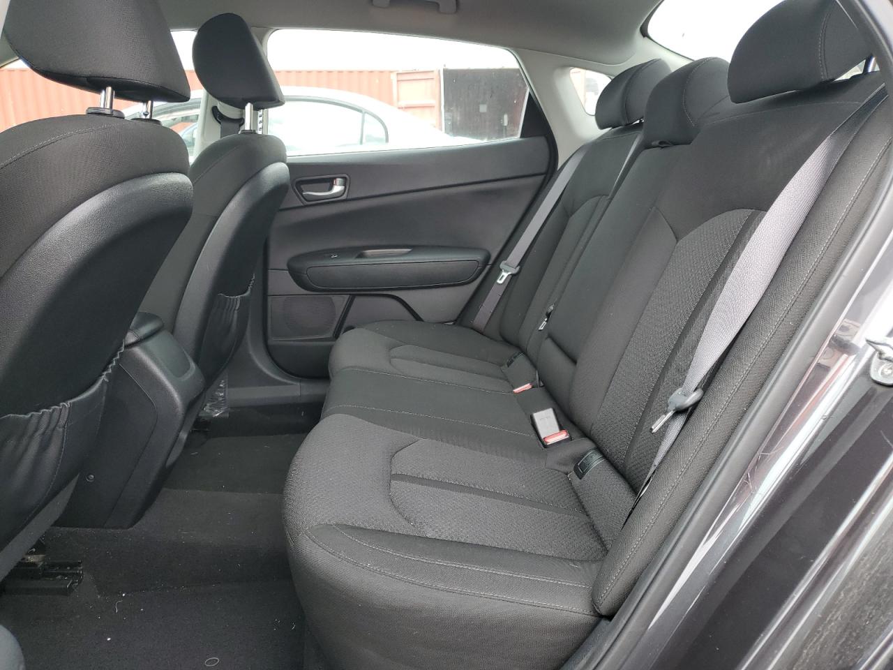 KNAGT4L35H5146098 2017 Kia Optima Lx