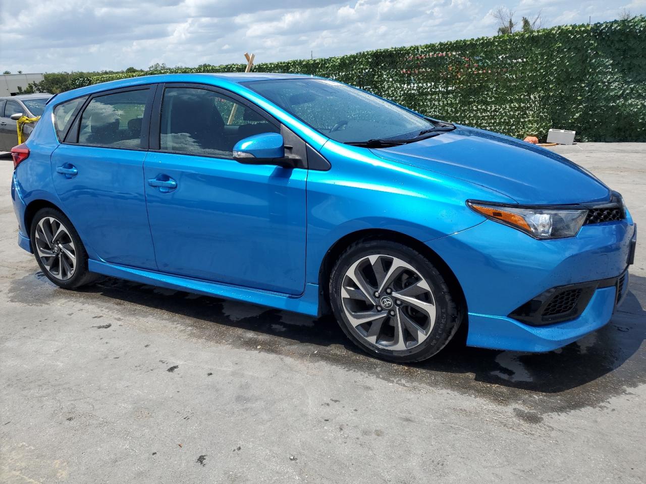 JTNKARJE4JJ558719 2018 Toyota Corolla Im