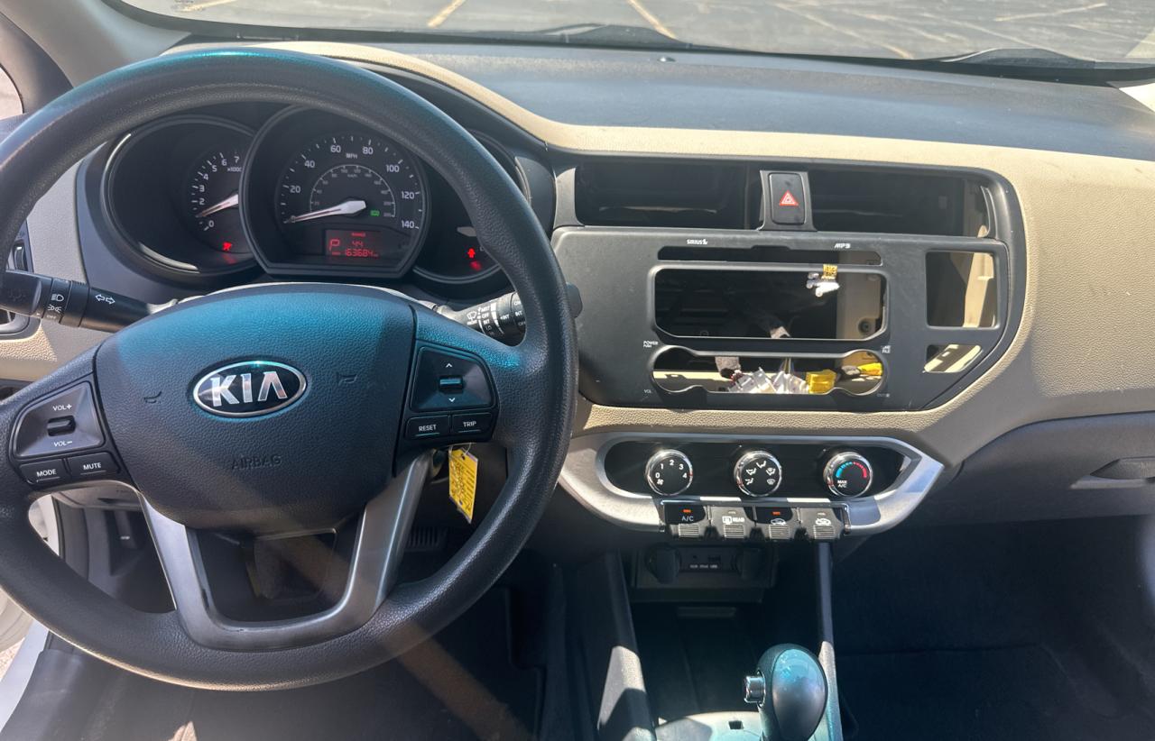 2014 Kia Rio Lx vin: KNADM5A34E6324565