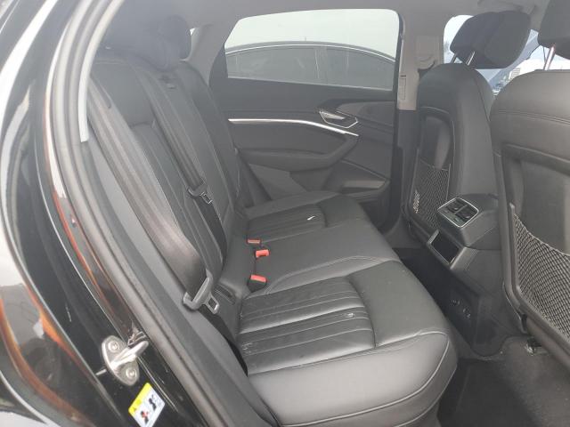 2022 AUDI E-TRON SPO WA11AAGE9NB019158