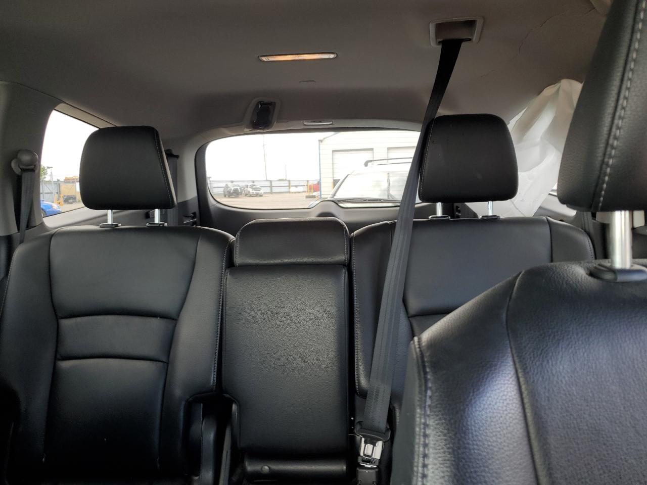 5FNYF6H90KB004836 2019 Honda Pilot Touring