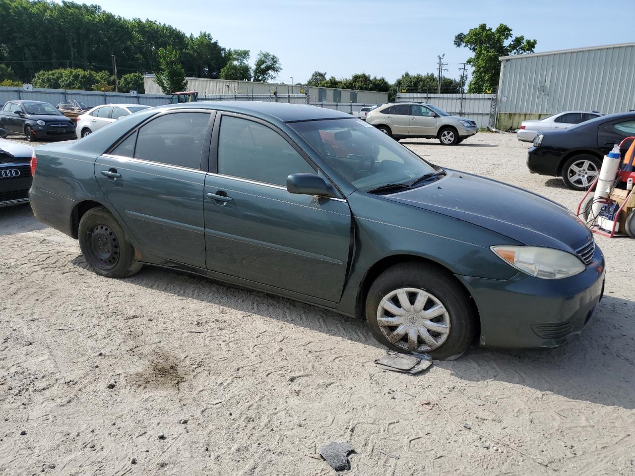 4T1BE30K75U388045 2005 Toyota Camry Le