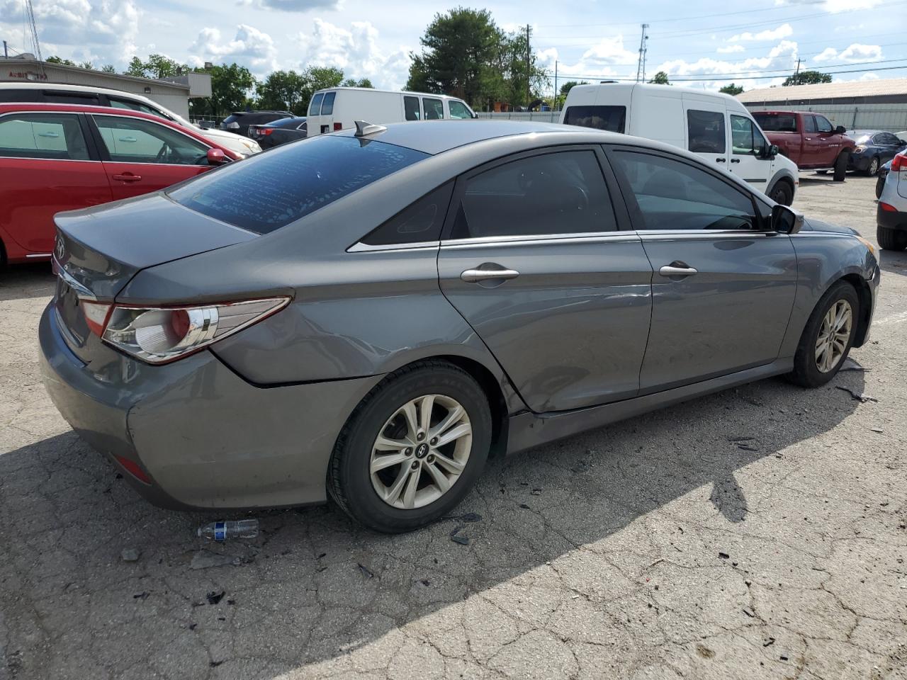 2014 Hyundai Sonata Gls vin: 5NPEB4AC2EH890947