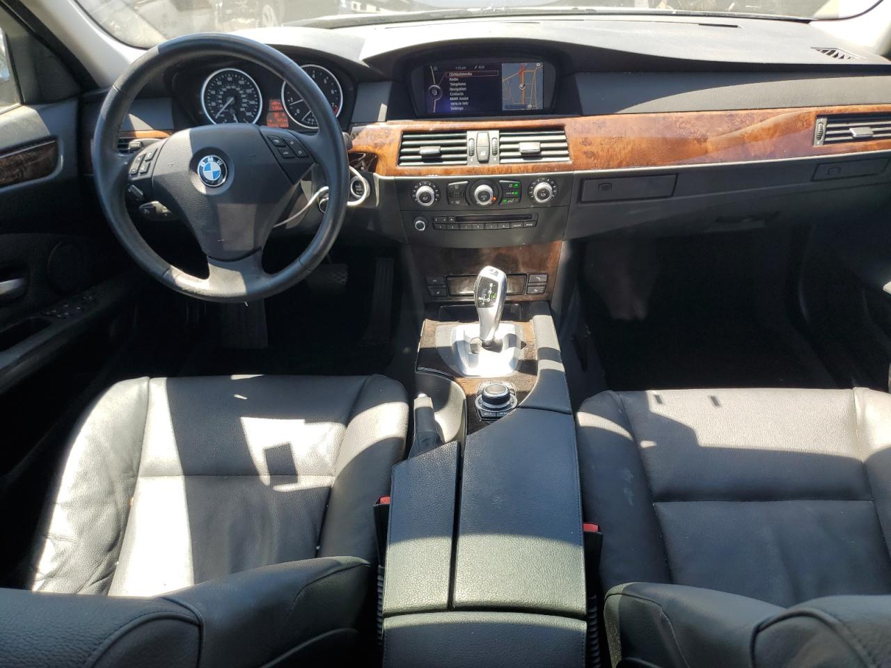 WBANU5C59AC460835 2010 BMW 528 I