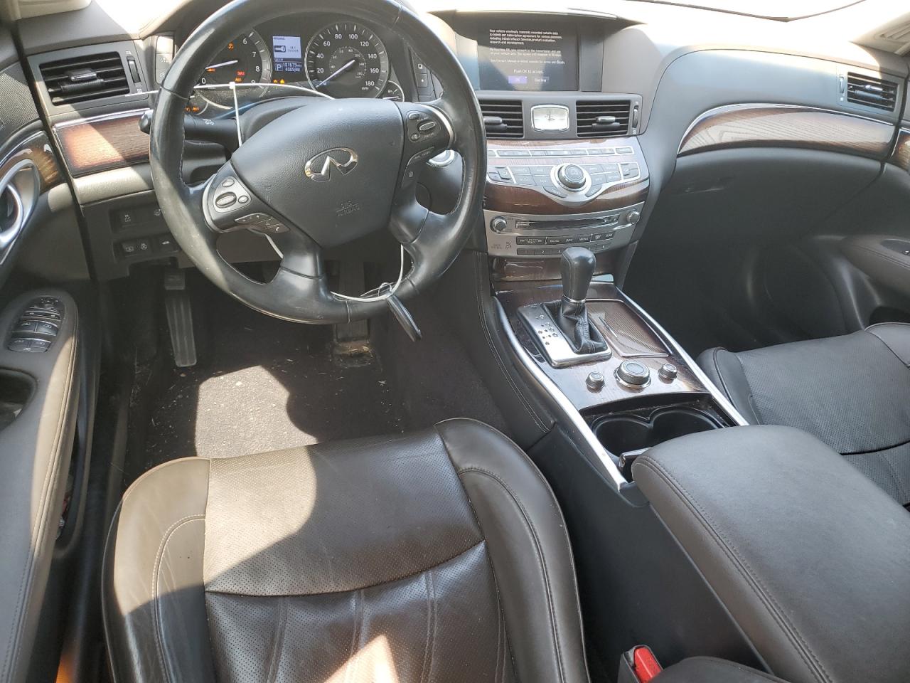 JN1BY1PR0JM370406 2018 Infiniti Q70L 3.7 Luxe