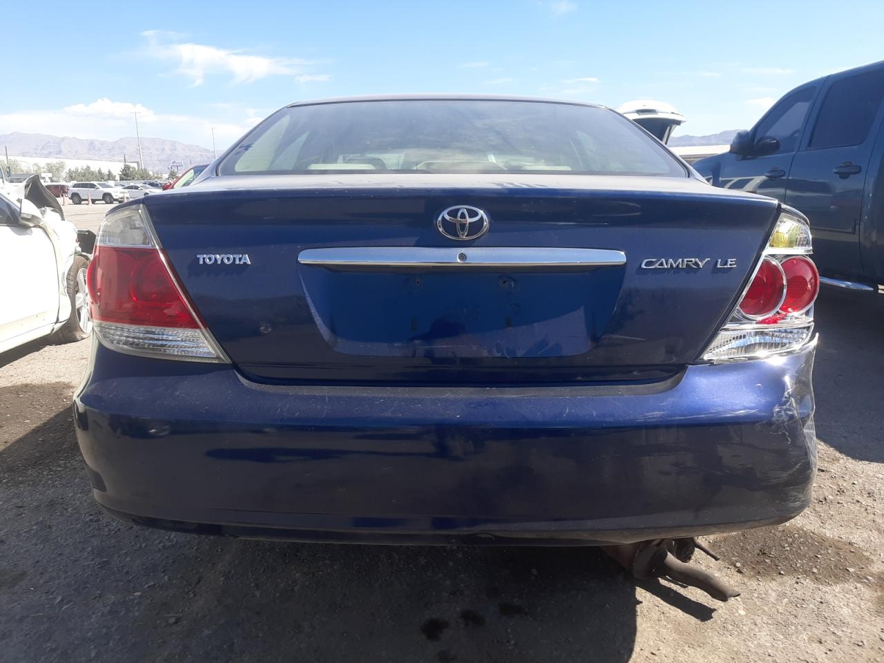 4T1BE32KX5U043959 2005 Toyota Camry Le