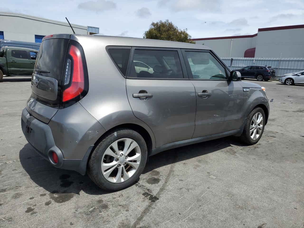 KNDJP3A56F7183772 2015 Kia Soul +