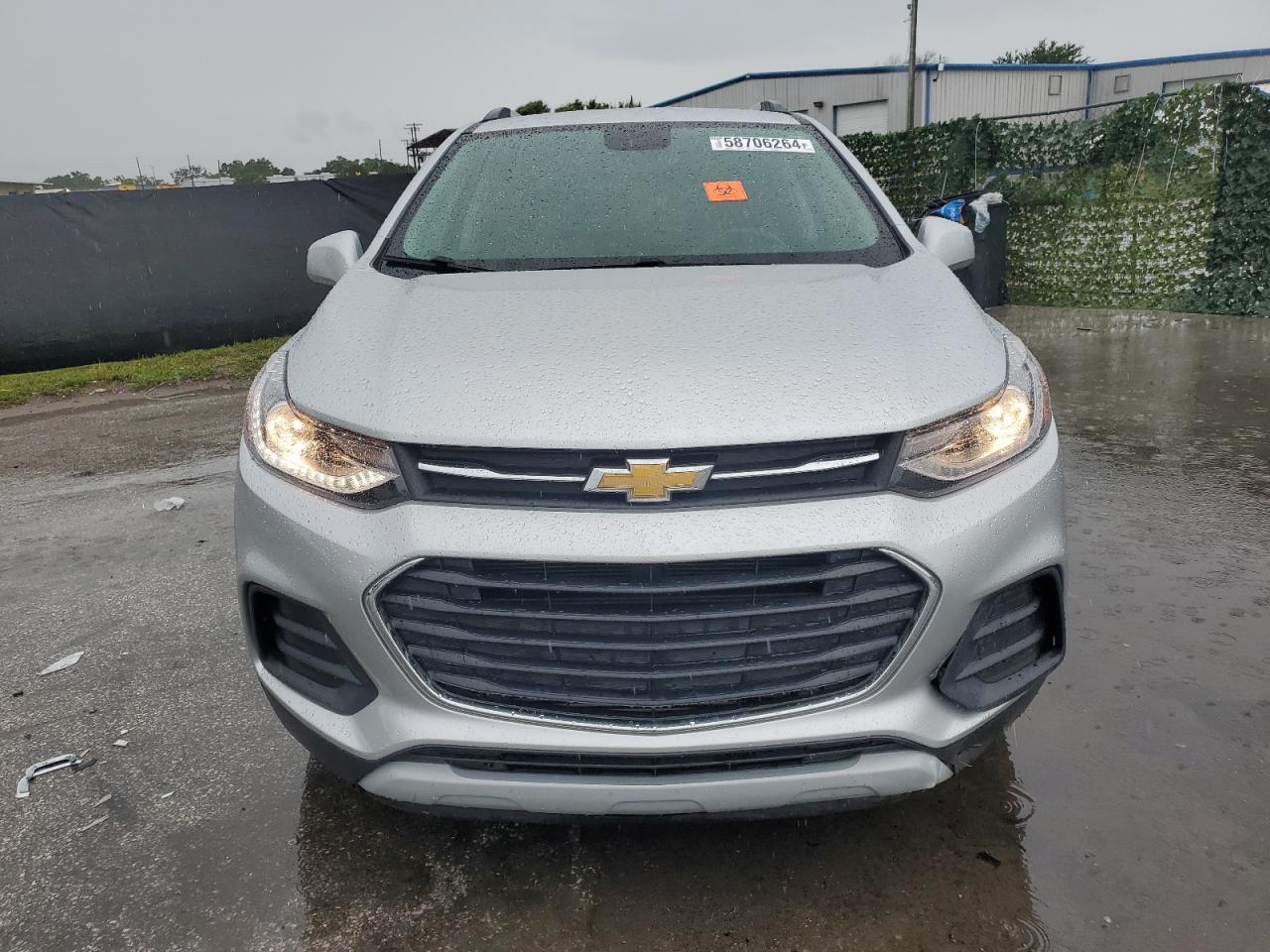 KL7CJLSB5JB663092 2018 Chevrolet Trax 1Lt