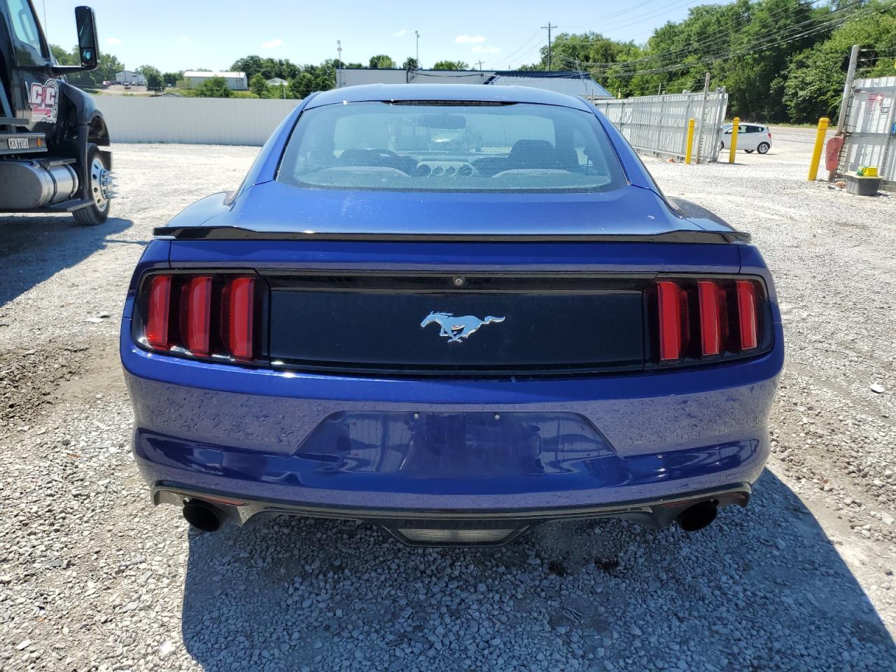 1FA6P8THXF5321809 2015 Ford Mustang