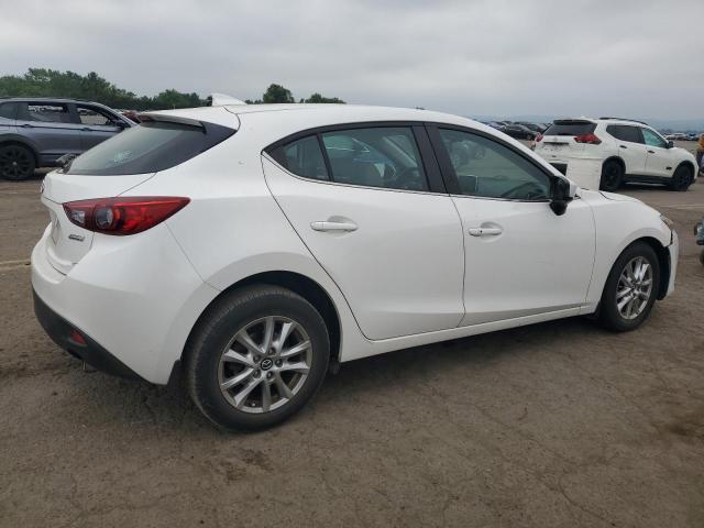  MAZDA 3 2016 Biały