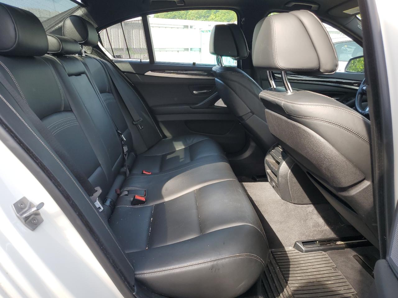 WBA5B3C51FD547950 2015 BMW 535 Xi