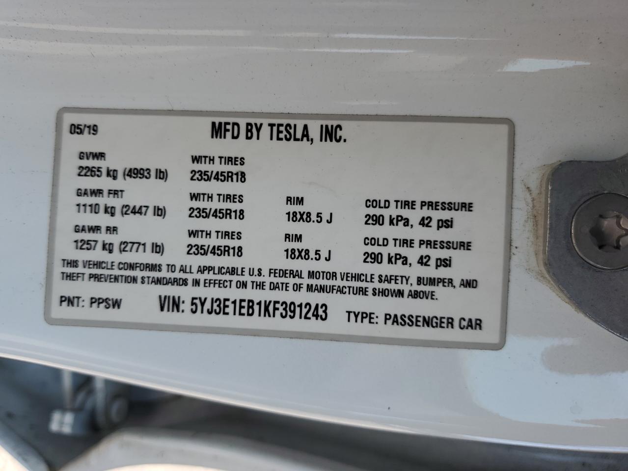 5YJ3E1EB1KF391243 2019 Tesla Model 3