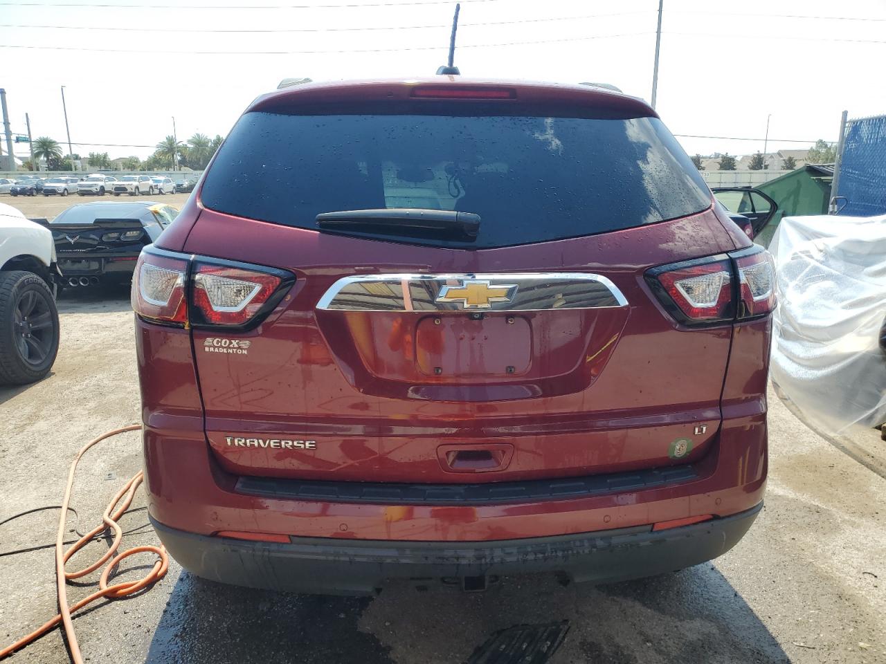 1GNKRGKD7HJ133519 2017 Chevrolet Traverse Lt