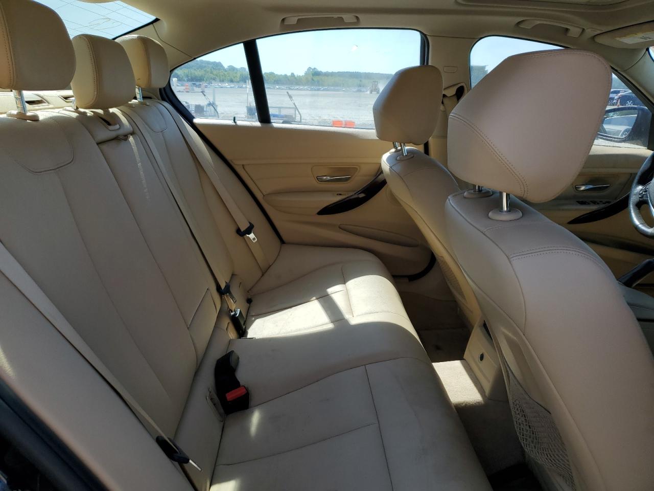 WBA3A9C55EF478017 2014 BMW 335 I