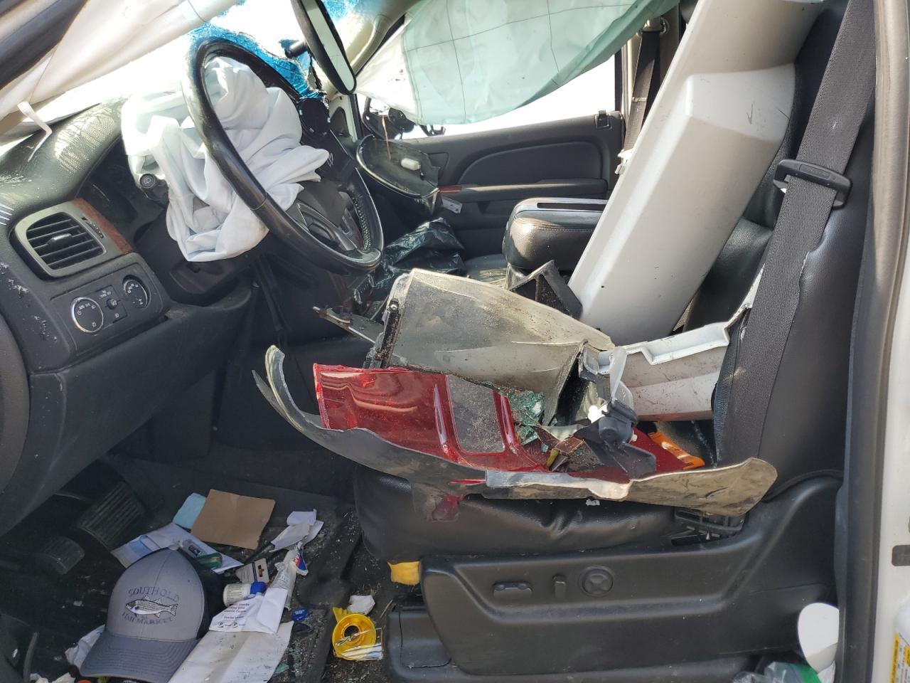 1GNUKCE04AR269290 2010 Chevrolet Tahoe K1500 Ltz