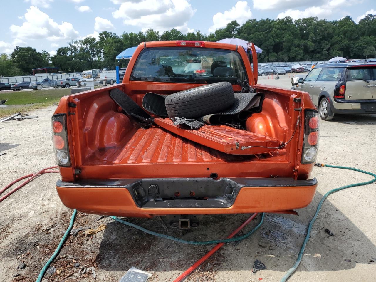 1D7HA18D35J639378 2005 Dodge Ram 1500 St