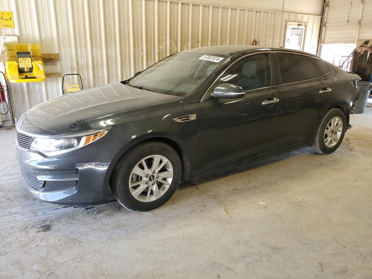 5XXGT4L31GG028207 2016 Kia Optima Lx