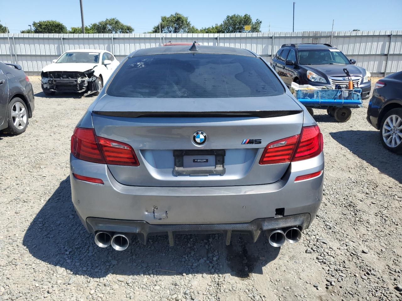 2013 BMW M5 vin: WBSFV9C53DD096365