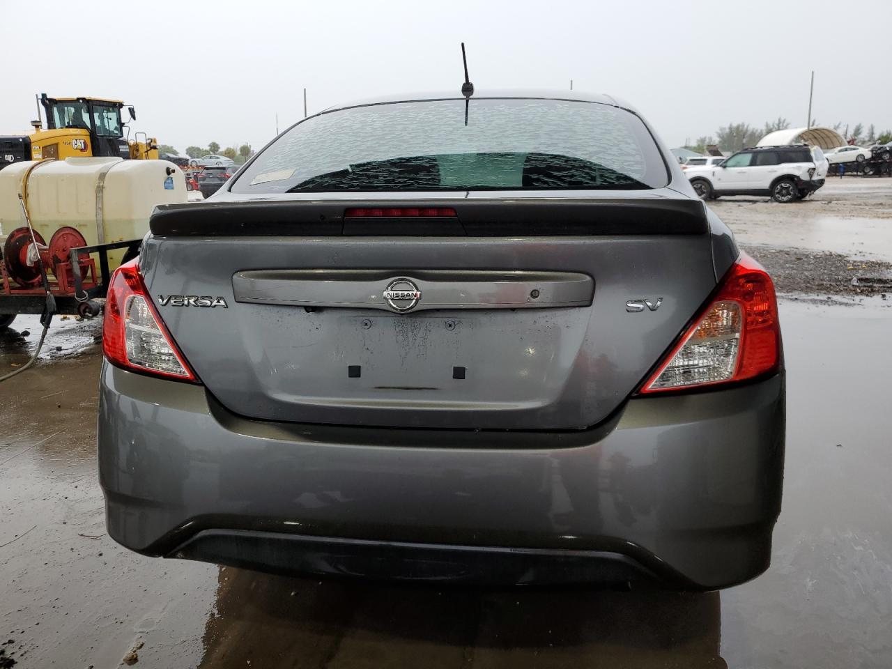 3N1CN7AP4KL810341 2019 Nissan Versa S