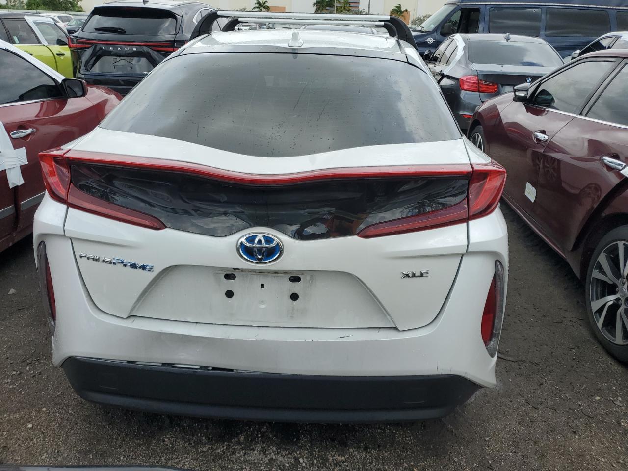 JTDKAMFP7M3177960 2021 Toyota Prius Prime Le