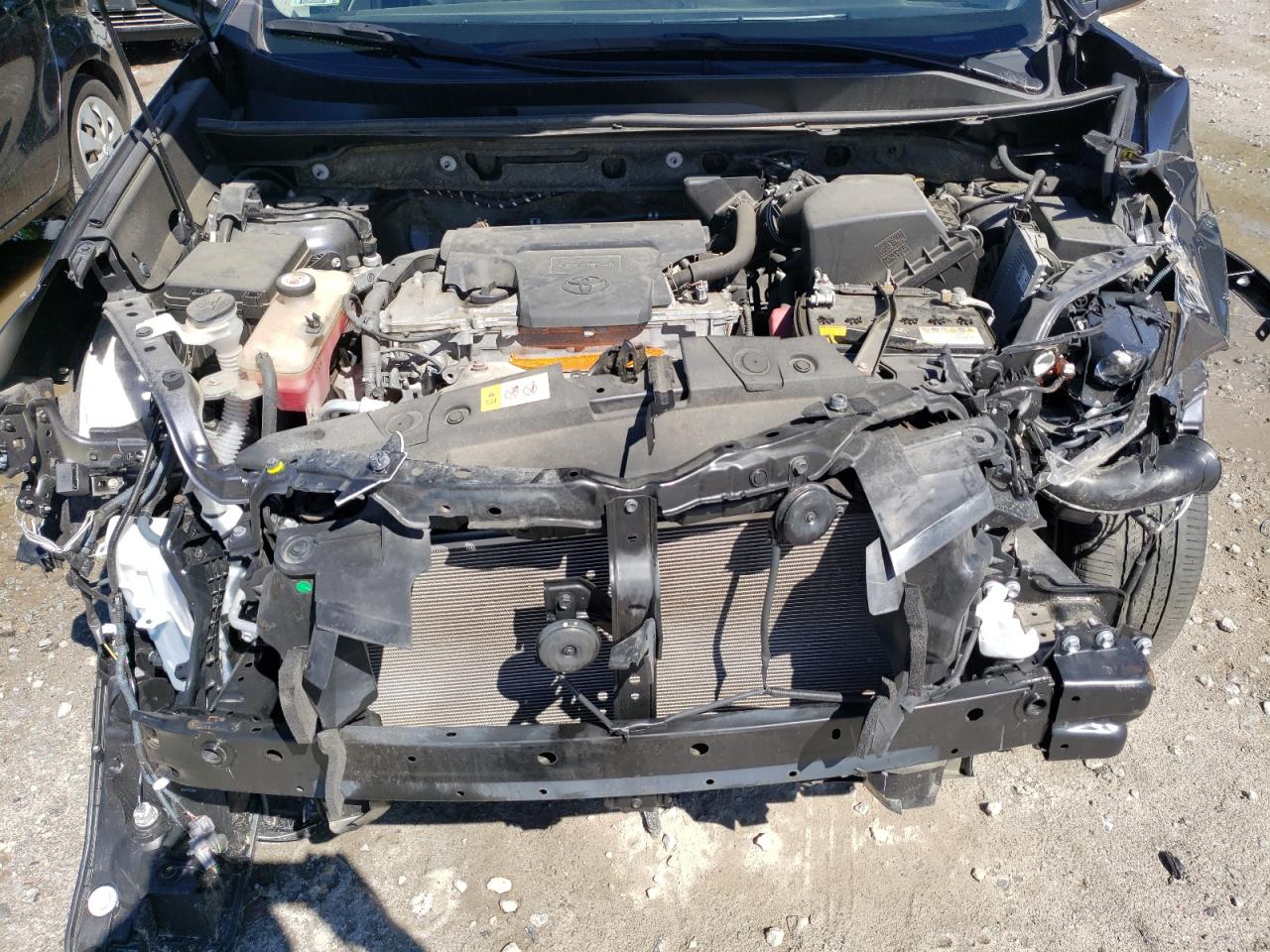 JTMDFREVXHD214586 2017 Toyota Rav4 Limited