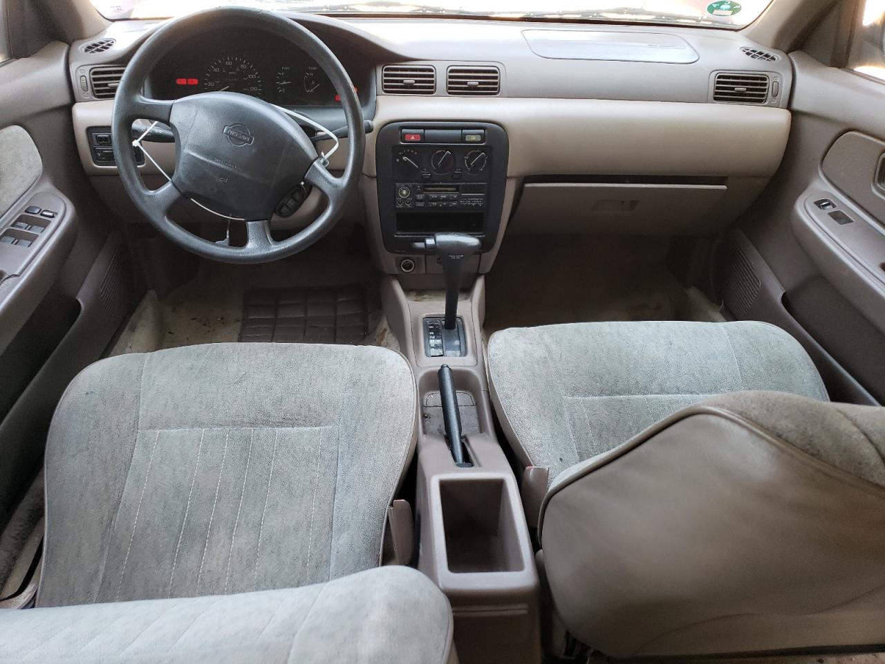 1N4AB41D5TC761610 1996 Nissan Sentra E