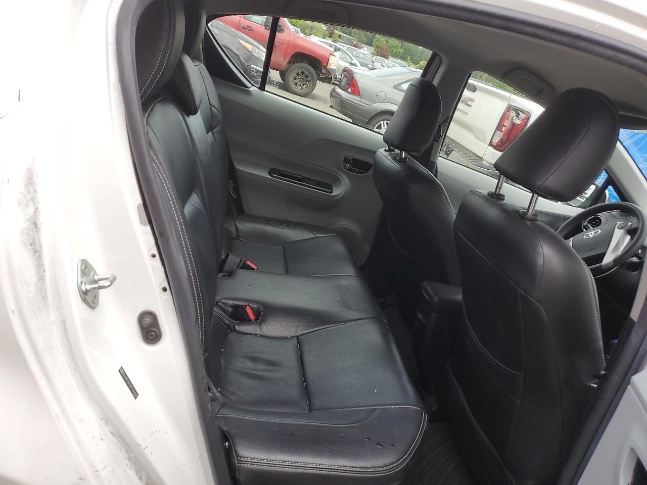 JTDKDTB34D1535905 2013 Toyota Prius C