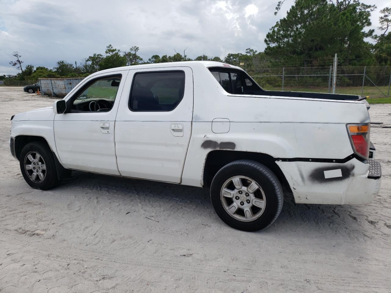 2HJYK16486H572544 2006 Honda Ridgeline Rts 2HJYK16486H572544 2006 Honda Ridgeline Rts