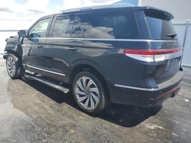 5LMJJ2LGXPEL12838 Lincoln Navigator  2