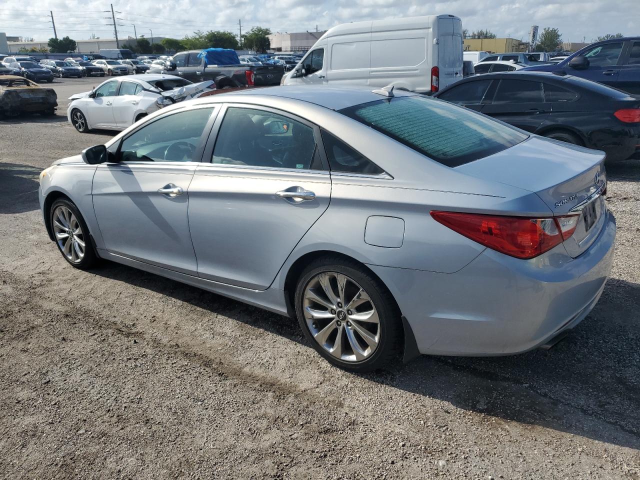 5NPEC4AB2CH462376 2012 Hyundai Sonata Se