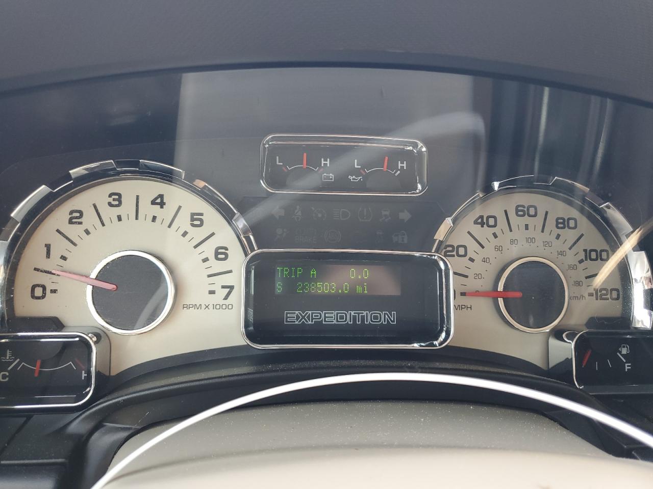 1FMJU2A51DEF23174 2013 Ford Expedition Limited