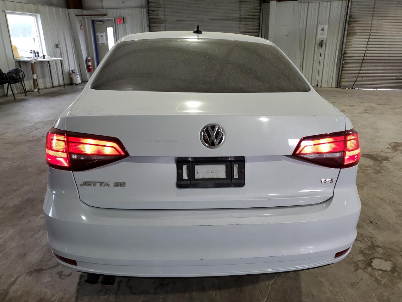 3VWDB7AJ2HM415029 2017 Volkswagen Jetta Se