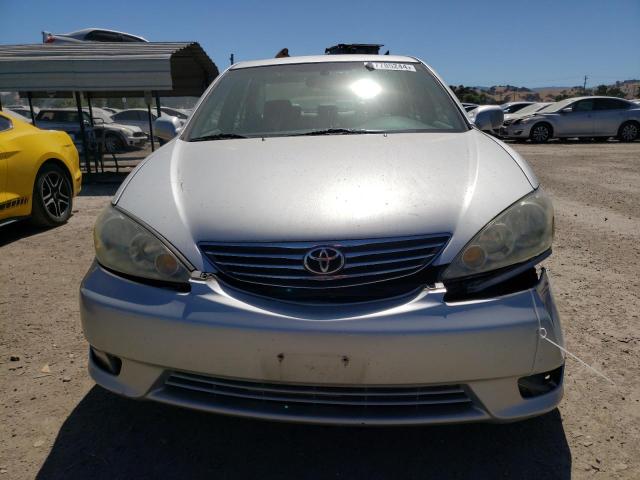 2005 Toyota Camry Le VIN: 4T1BE30K55U986828 Lot: 57785244