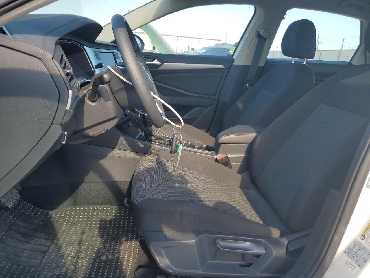 3VWC57BU8MM063323 2021 Volkswagen Jetta S