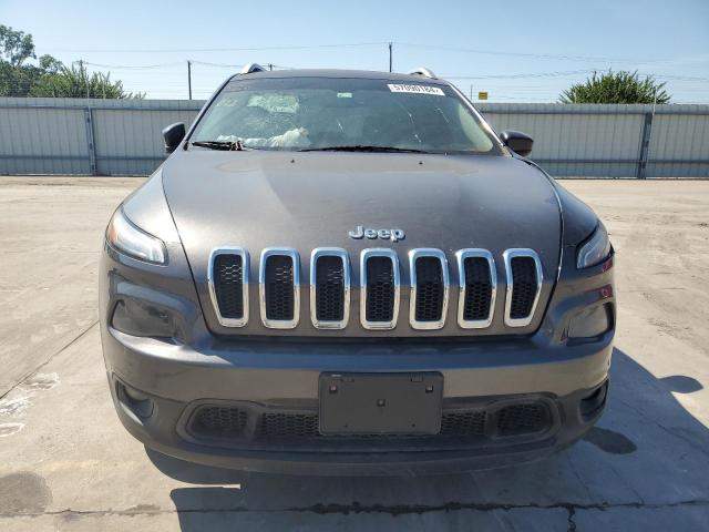 2016 Jeep Cherokee Latitude VIN: 1C4PJMCB7GW111944 Lot: 57090184