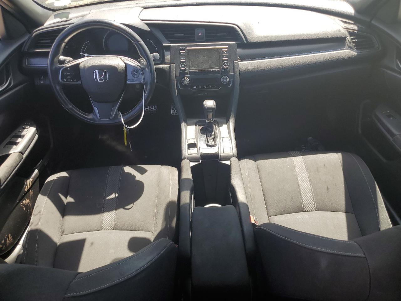 SHHFK7H40JU201869 2018 Honda Civic Sport