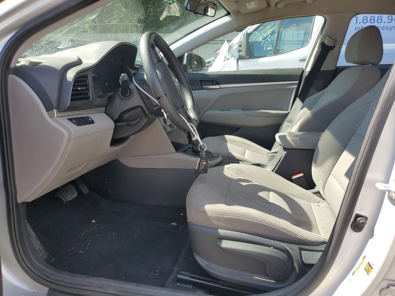 5NPD74LF8KH470108 2019 Hyundai Elantra Se