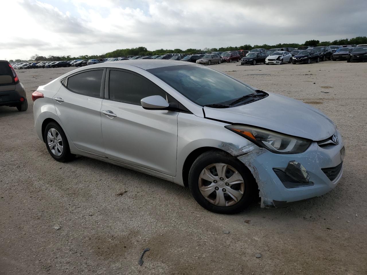 2016 Hyundai Elantra Se vin: 5NPDH4AE9GH665360