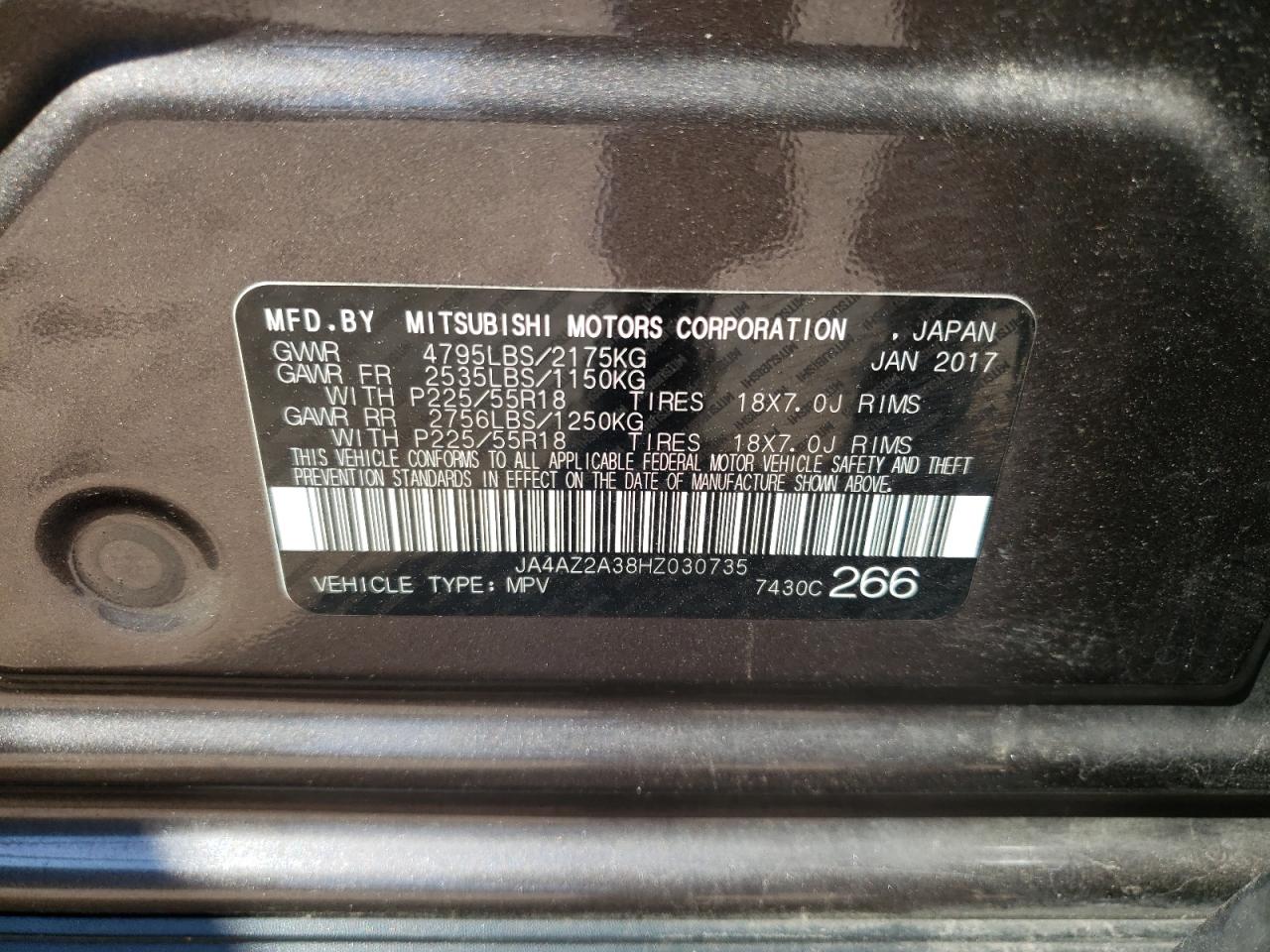 JA4AZ2A38HZ030735 2017 Mitsubishi Outlander Es