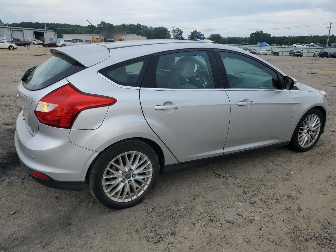 2012 Ford Focus Sel vin: 1FAHP3M29CL450850