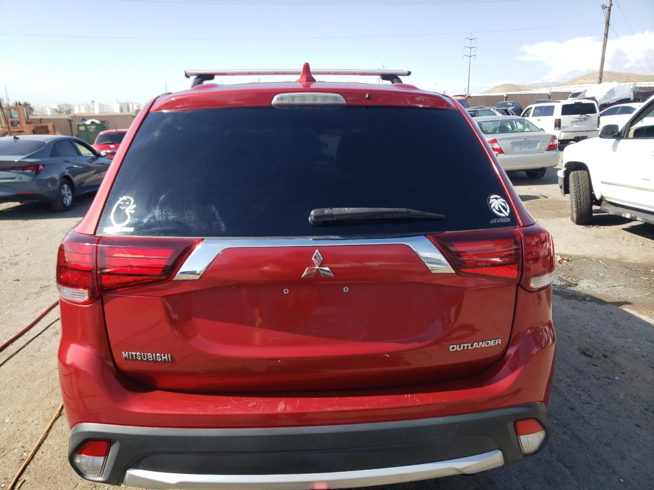 JA4AZ2A39HZ051545 2017 Mitsubishi Outlander Es