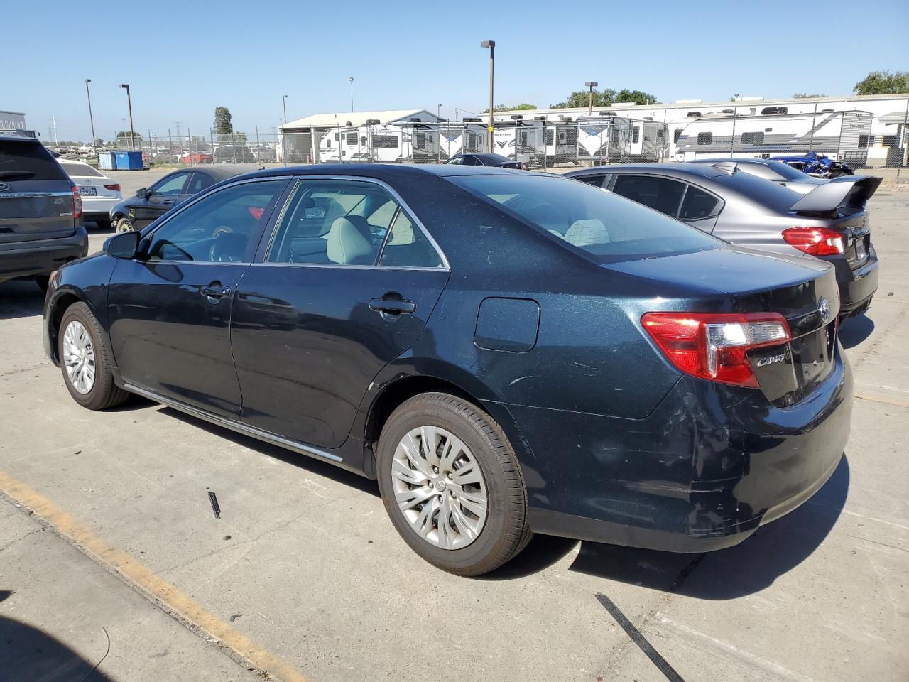 2014 Toyota Camry L vin: 4T1BF1FK3EU413189