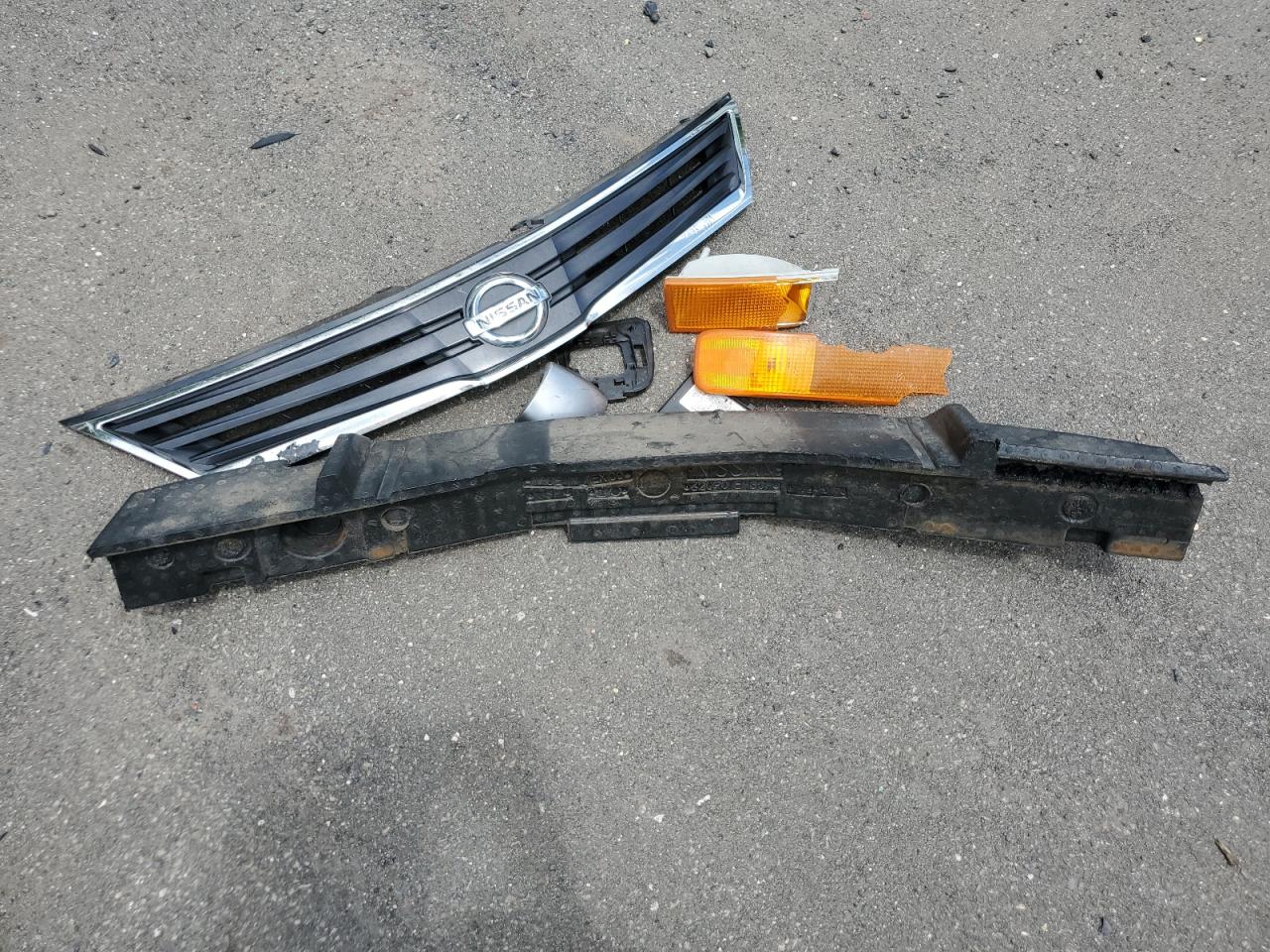 3N1BC1AP2AL365806 2010 Nissan Versa S