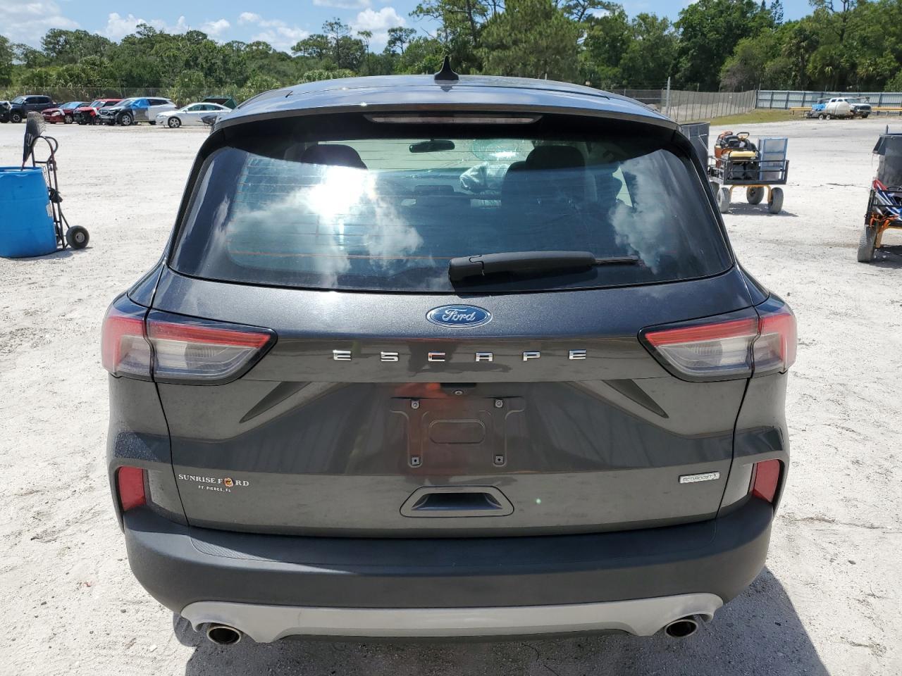 2020 Ford Escape S vin: 1FMCU0F69LUB97207