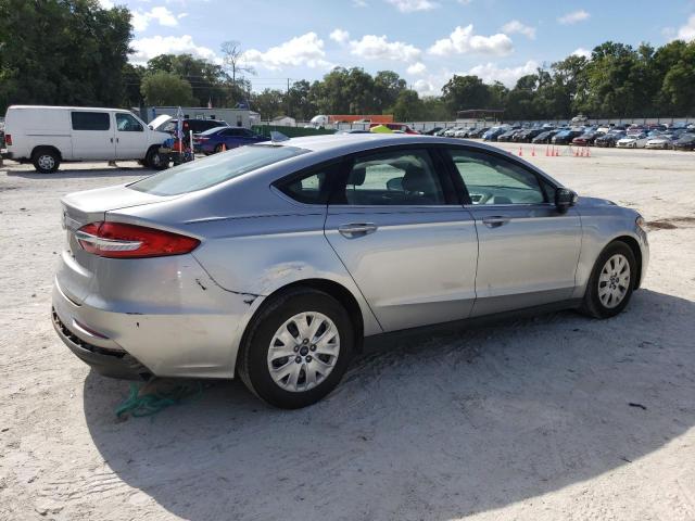 2020 Ford Fusion S VIN: 3FA6P0G71LR104662 Lot: 61063524