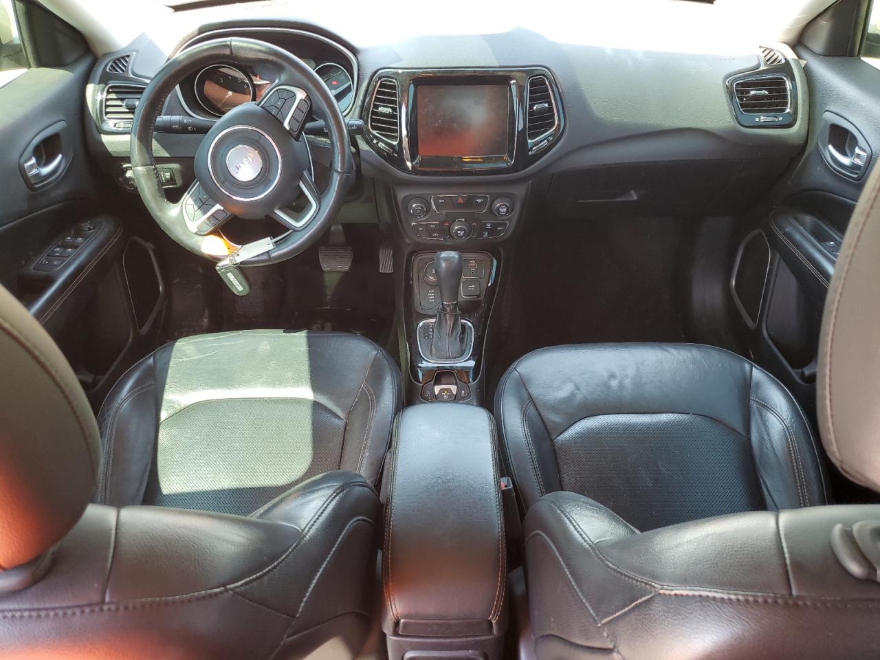 3C4NJDCB0HT680049 2017 Jeep Compass Limited