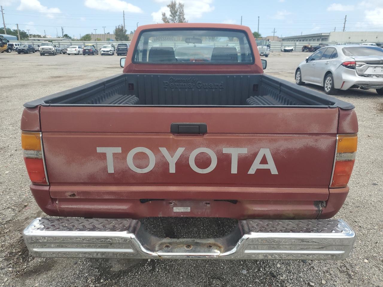 JT4RN50R1J5168450 1988 Toyota Pickup 1/2 Ton Rn50