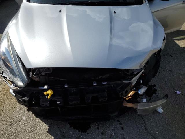 2018 Ford Focus Se VIN: 1FADP3F25JL225320 Lot: 57858774